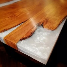 Tavolo Legno e Resina River