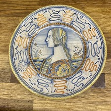 Piatto da parete Deruta 10” XX secolo dipinto a mano Italia della dama italiana. Maiolica 