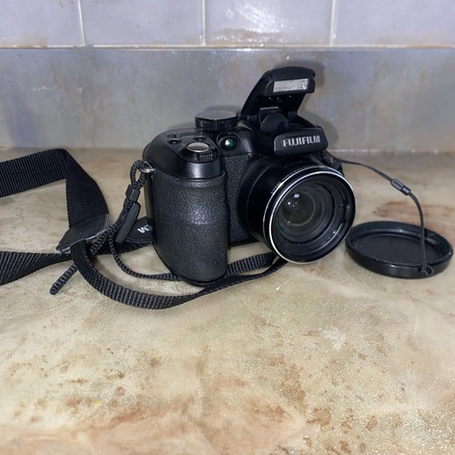 Fuji finepix s1000 - finepix,