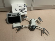 Drone DJI Mini 3 pro con Controller RC con Display