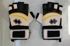 MN103 ERREA GUANTI PORTIERE