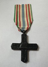 CROCE DA CAVALIERE IN BRONZO BRUNITO ORDINE VITTORIO VENETO ww1