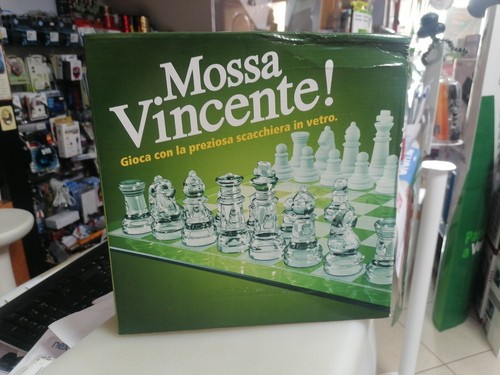 Scacchiera vetro mossa - in,