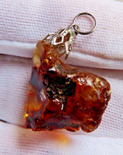 Collana con ciondolo in ambra grezza naturale messicana rosso