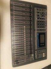 Soundcraft Si Impact Mixer