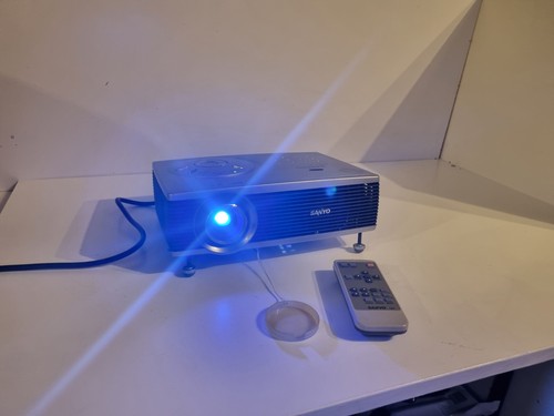 Proiettore sanyo plc sw30 - proiettore, plc-sw30
