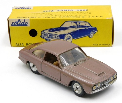 Solido alfa romeo 2600 - alfa,
