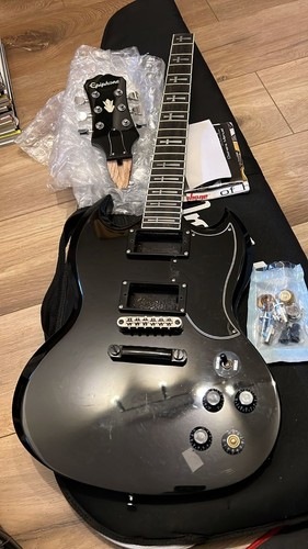 Epiphone tony iommi - epiphone,