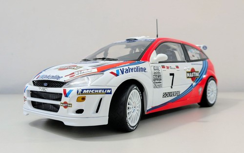 Action ford focus wrc - 1:18,