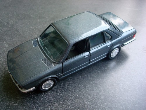 Gama bmw 528i - bmw,