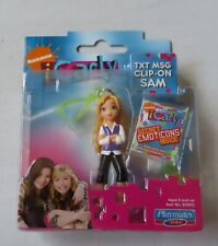 i Carly TXT MSG Sam clip-on
