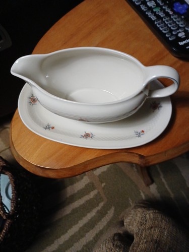 Eschenbach gravy boat con - gravy,