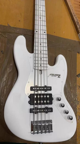 Basso elettrico bianco corde - elettrico,