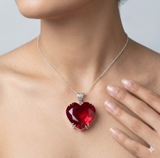 Ciondolo granato rosso pietra