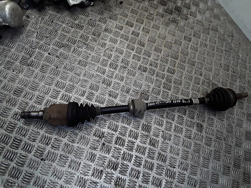 Albero toyota yaris 2009 - toyota,