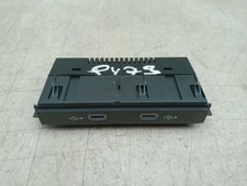 VOLKSWAGEN GOLF PORTA USB
