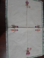 Centrotavola vintage a punto