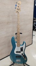 FENDER PLAYER SERIES JAZZ BASS