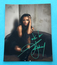 Kat Graham - Vampire Diaries -