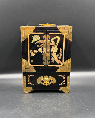 Vintage chinese black lacquer - vintage,