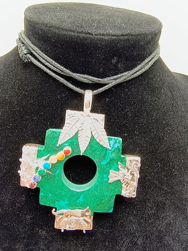 Collana regolabile con pietra