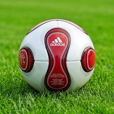 Pallone Calcio Teamgeist