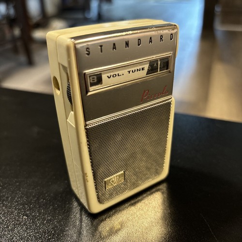 Radio transistor standard - a,