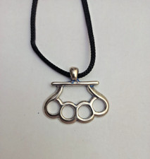 COLLANA CIONDOLO METALLO TIRAPUGNI piccolo C188