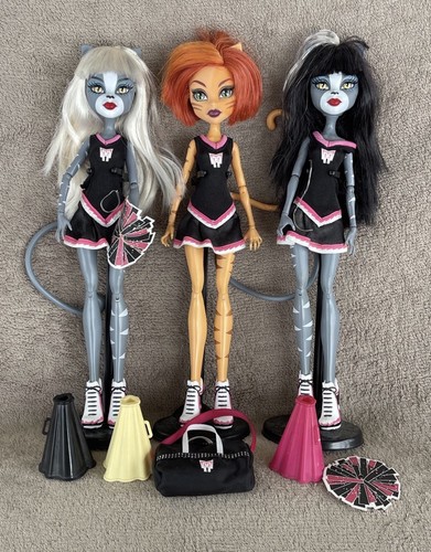 Monster high doll fearleading - monster,