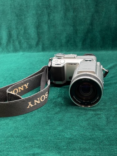 Fotocamera digitale sony - fotocamera,