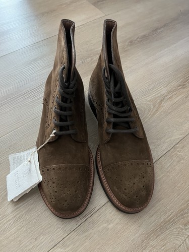 Scarpe stivali scamosciati