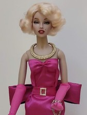 Poupée fashion royalty FR 16" AG  repaint  MARILYN MONROE BY LOLAXS