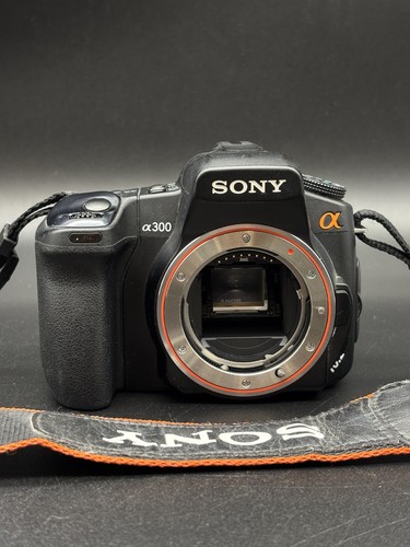 Sony alpha 300 dslr - sony,