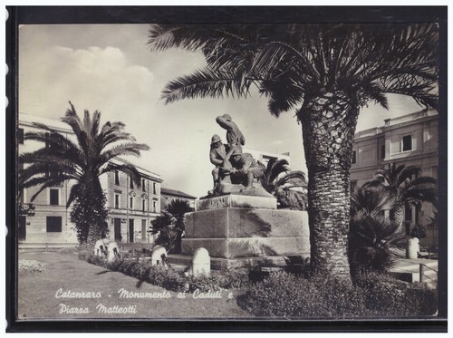 Cartolina catanzaro monumento - cartolina,