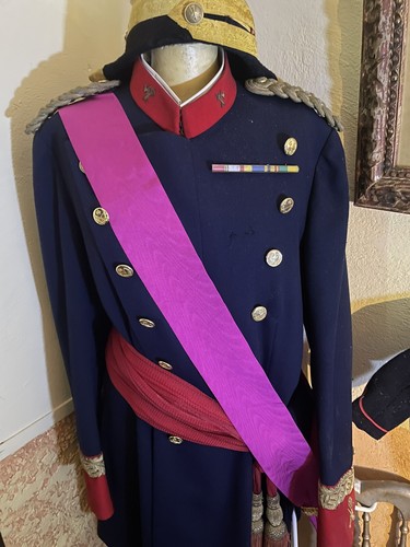 Hermoso uniforme general - hermoso,