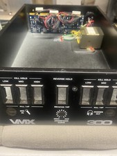 behringer miscelatore dj VMX 300 base completo di ingressi posteriori
