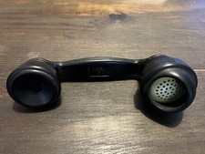 Antico telefono portatile