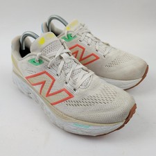 Scarpe da corsa New Balance Fresh Foam X 880 v14 da donna taglia 7 corallo W880R14