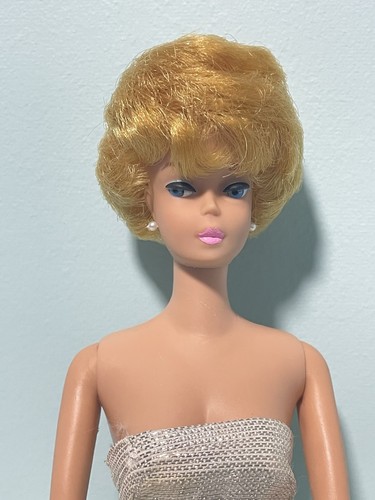 Barbie bambola taglio bolla