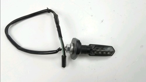 Clignotant avant suzuki sv - suzuki,