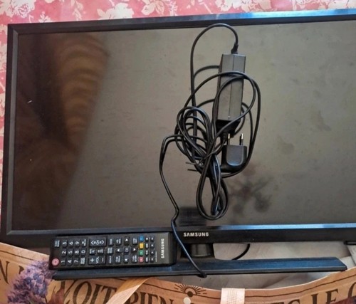 Color samsung con - tv, 24"