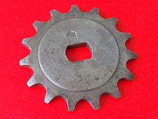 MINARELLI • NOS 15T Sprocket