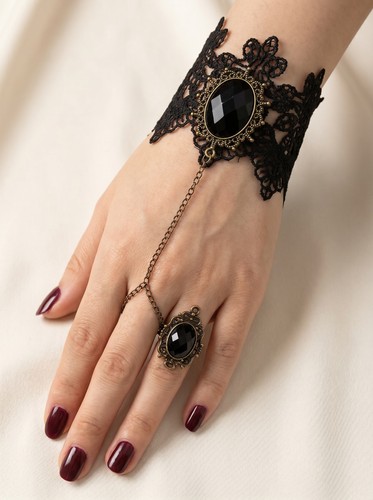 Bracciale schiavo pizzo nero