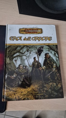 Eroi dell orrore manuale - •,