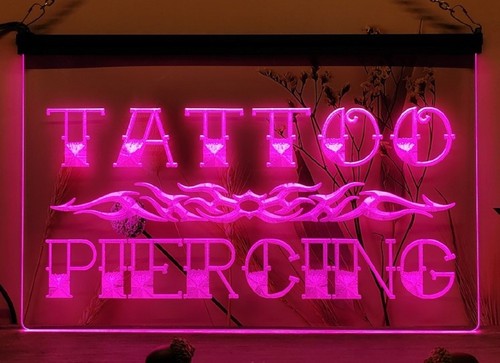 Piercing per tatuaggi - , insegna