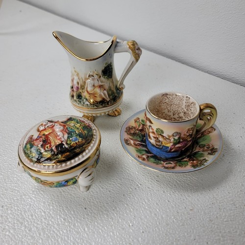 Capodimonte lot creamer lidded - capodimonte,