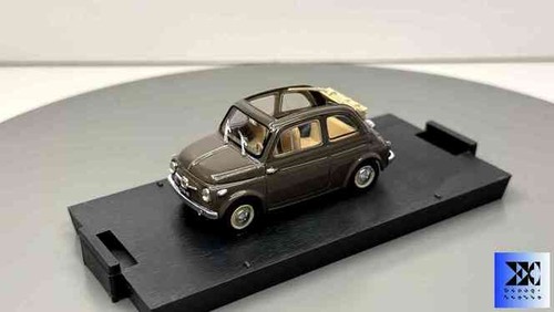 Brumm fiat nuova 500 - 1/43,