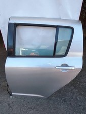 PORTA POSTERIORE 6800462J00000