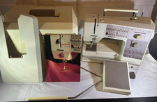 Macchina da cucire Bernina 1230 con pedale e custodia - Funzionante