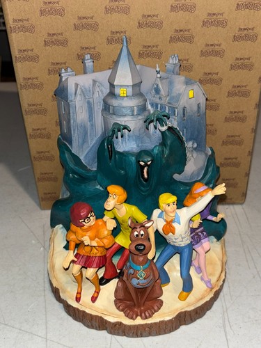 Figurina jim shore - shore, scooby
